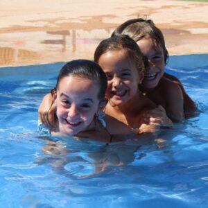 Piscina divertida Escuela de verano El Collao