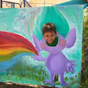 Murales temáticos de la escuela de verano de Valencia